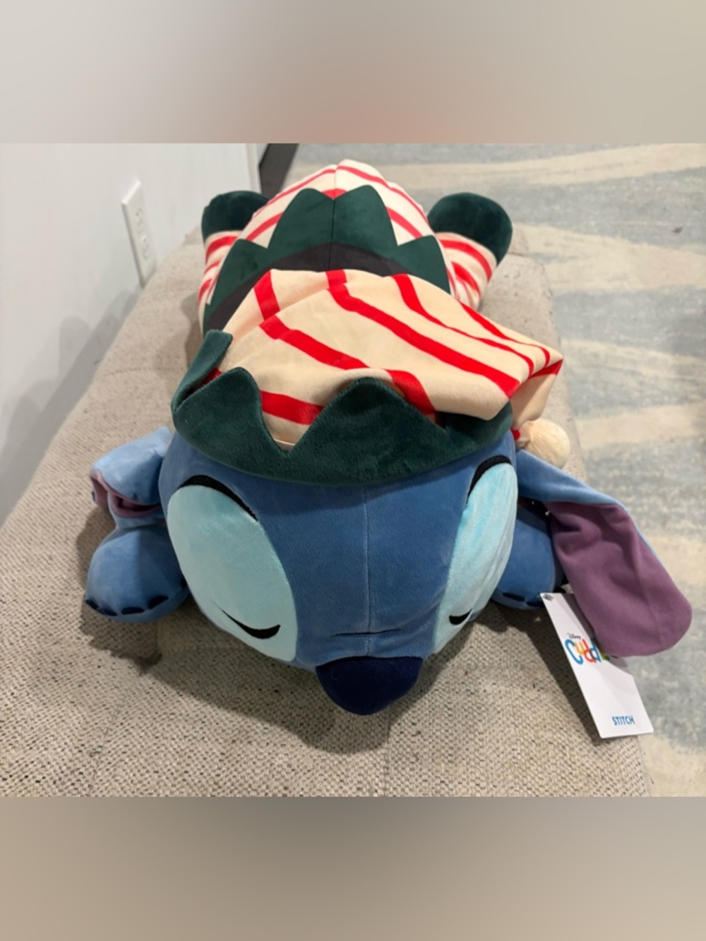 Disney Store Official Cuddleez Plush - Stitch Elf - Big Plush New with tags